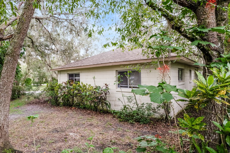 2,315/Mo, 2701 Kinnon Dr Orlando, FL 32817 Rear View 2