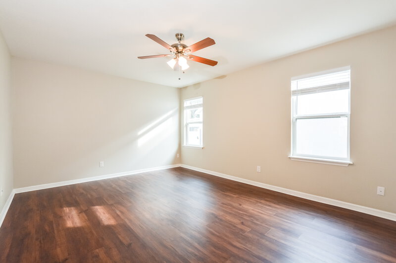 2,225/Mo, 314 Red Kite Dr Groveland, FL 34736 Main Bedroom View
