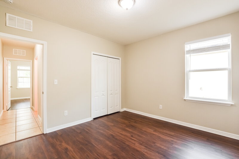 2,225/Mo, 314 Red Kite Dr Groveland, FL 34736 Bedroom View 2