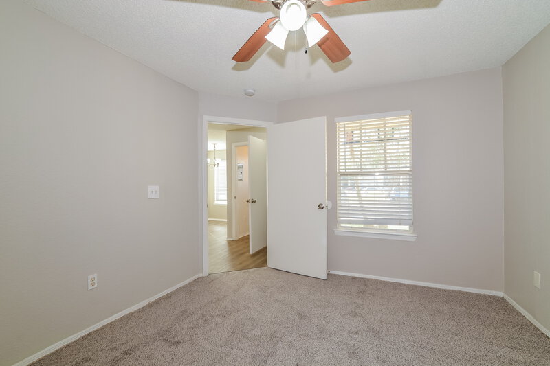 1,245/Mo, 2217 GRAND CAYMAN CT, Unit #1212 Kissimmee, FL 34741 Main Bedroom View