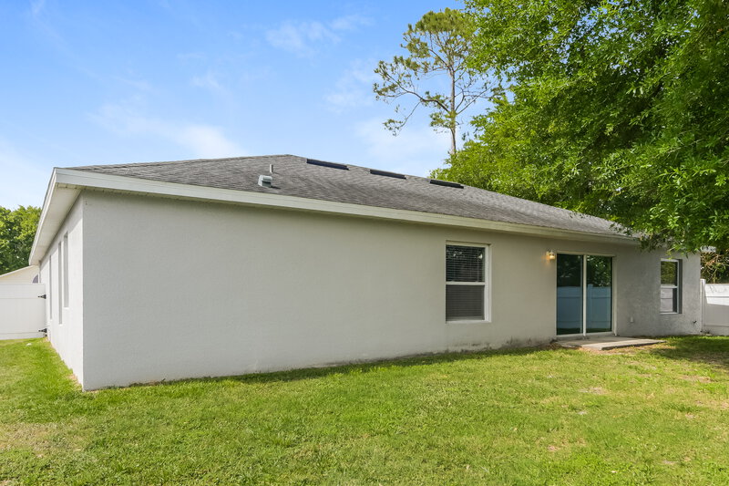 2,060/Mo, 1004 Dartmoor Pl Kissimmee, FL 34758 Rear View