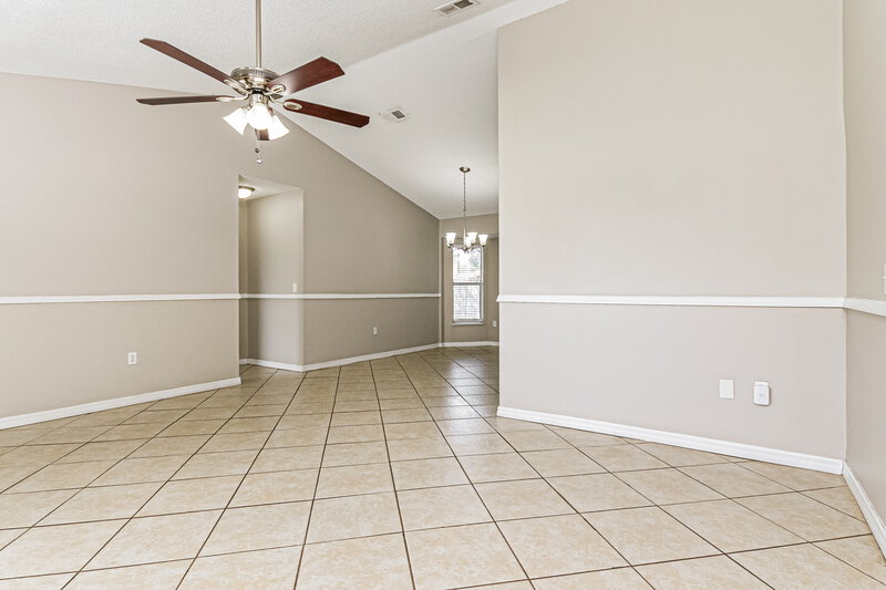 1,900/Mo, 103 Montclair Way Kissimmee, FL 34758 Living Room View
