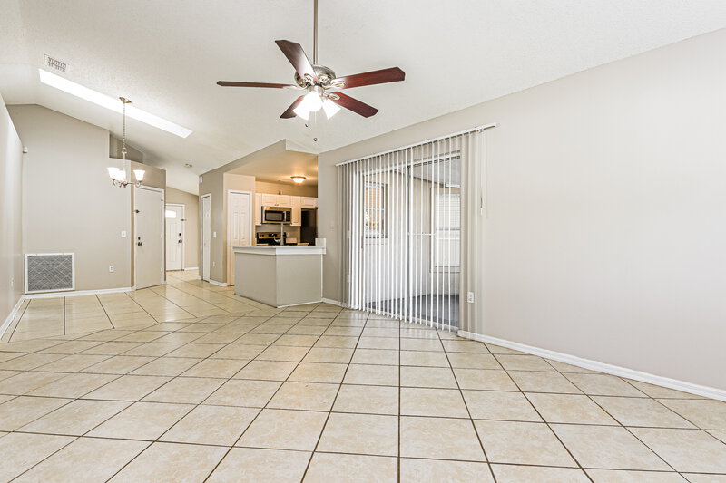 1,900/Mo, 103 Montclair Way Kissimmee, FL 34758 Living Room View 3