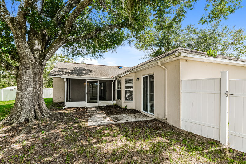 1,900/Mo, 103 Montclair Way Kissimmee, FL 34758 Rear View