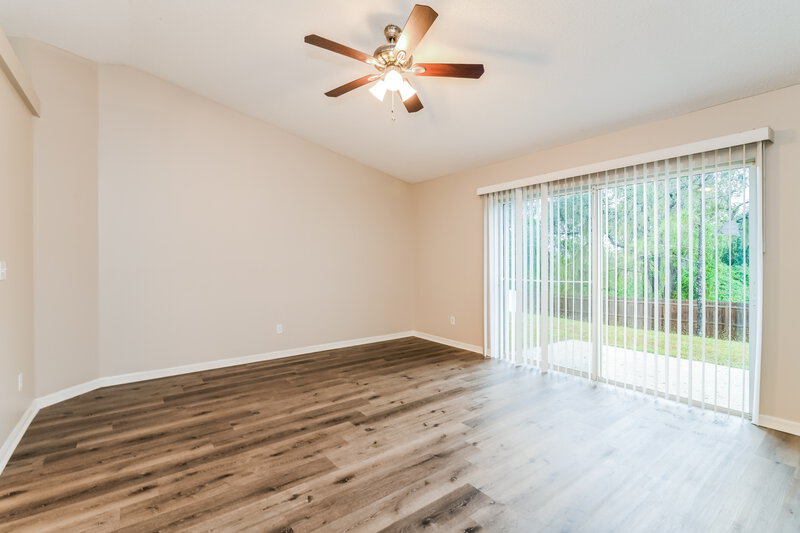2,000/Mo, 15127 Margaux Dr Clermont, FL 34714 Living Room View