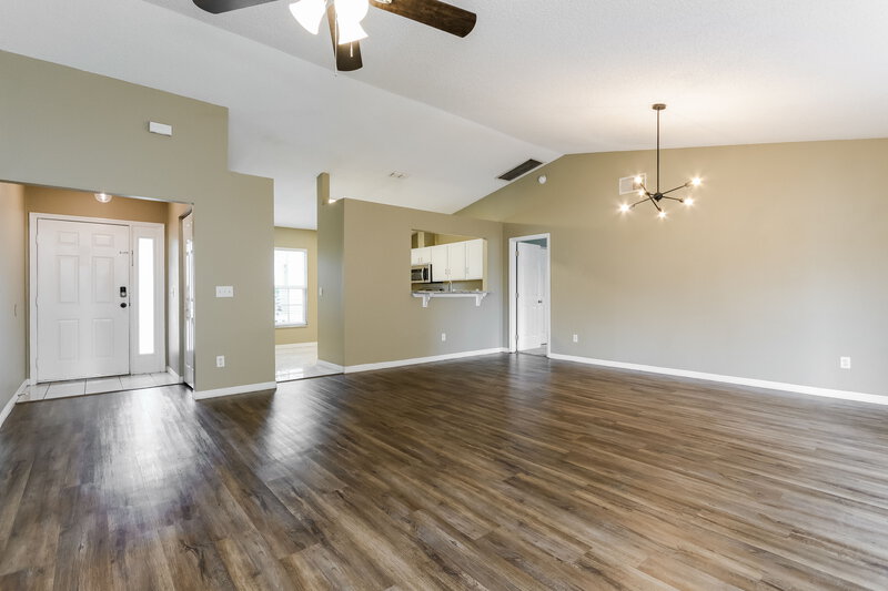 1,965/Mo, 547 Brentford Ct Kissimmee, FL 34758 Dining Room View 2