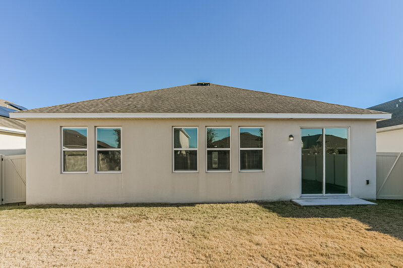 2,180/Mo, 3809 San Isidro Cir Saint Cloud, FL 34772 Rear View