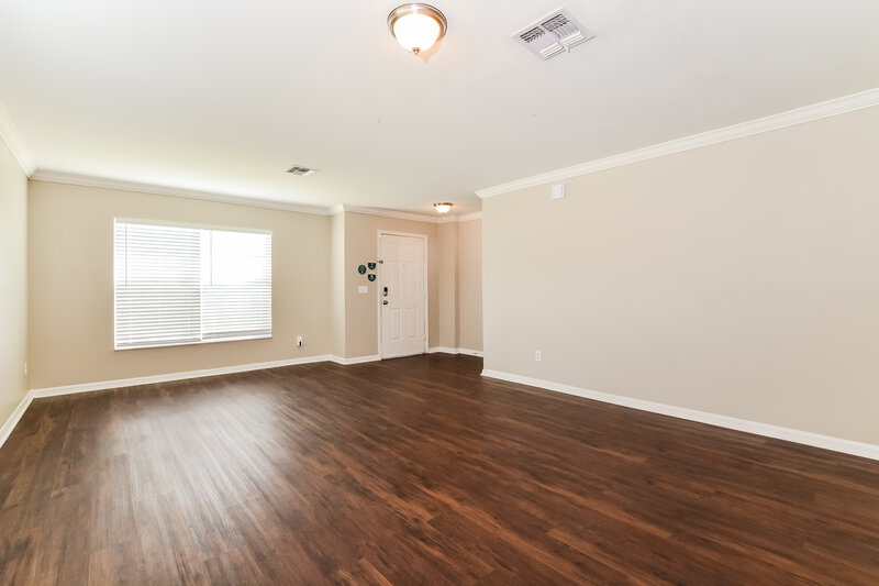 2,325/Mo, 588 Southridge Rd Clermont, FL 34711 Living Room View 2