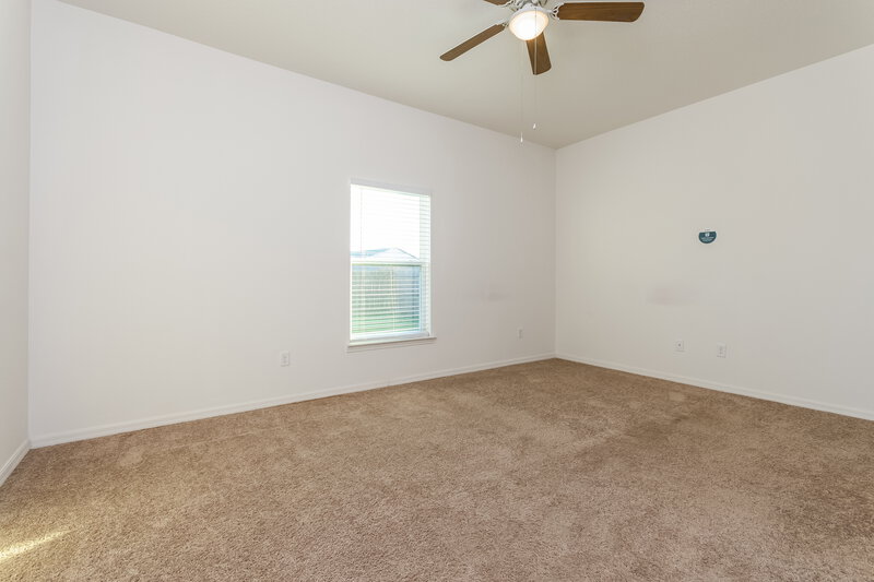 1,905/Mo, 204 Genoa Ct Kissimmee, FL 34758 Main Bedroom View