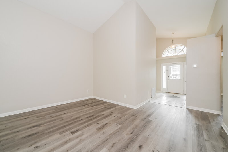 2,680/Mo, 747 Citrus Cove Dr Winter Garden, FL 34787 Living Room View 2