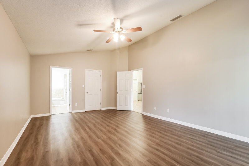 2,230/Mo, 1860 Bobtail Dr Maitland, FL 32751 Main Bedroom View 2