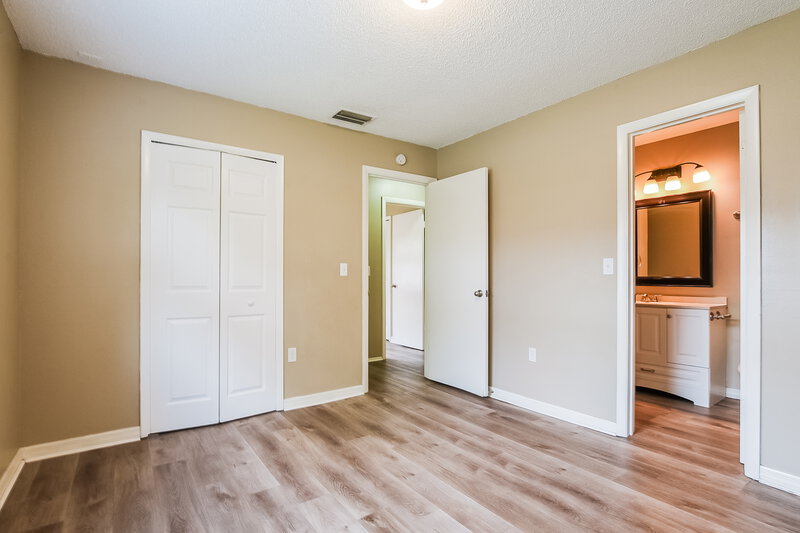 2,080/Mo, 1719 Orange View Way Saint Cloud, FL 34769 Bedroom View 4
