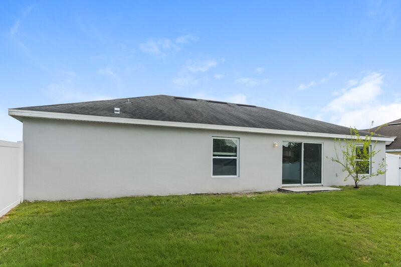 2,115/Mo, 828 Valnera Ct Kissimmee, FL 34758 Rear View