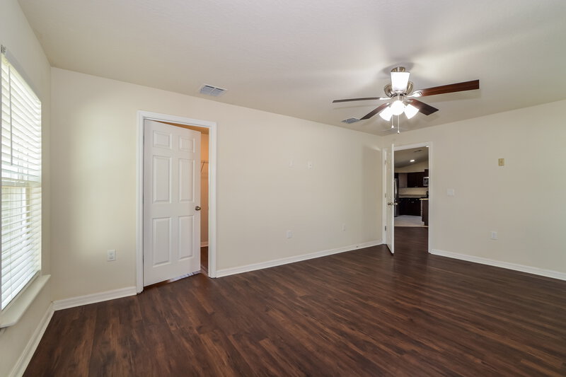 1,935/Mo, 938 Nancy Court Kissimmee, FL 34759 Main Bedroom View 2