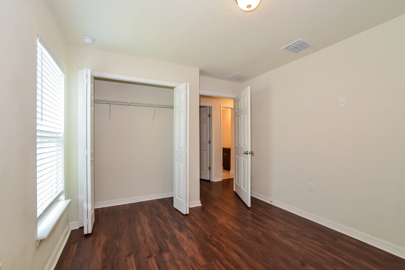 1,935/Mo, 938 Nancy Court Kissimmee, FL 34759 Bedroom View 4