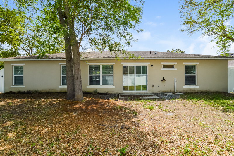 1,935/Mo, 938 Nancy Court Kissimmee, FL 34759 Rear View
