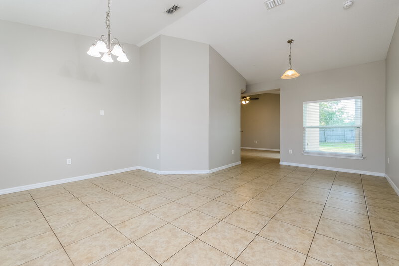 1,945/Mo, 1148 Cambourne Drive Kissimmee, FL 34758 Dining Room View