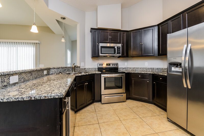 1,945/Mo, 1148 Cambourne Drive Kissimmee, FL 34758 Kitchen View