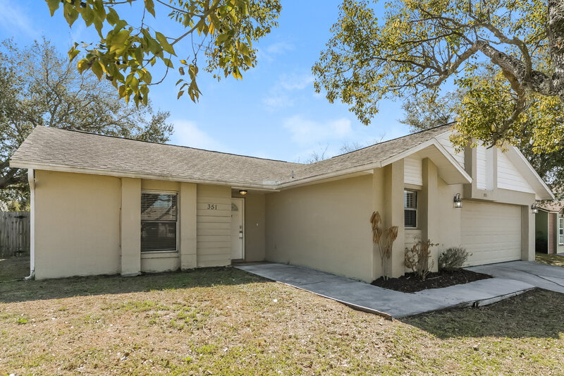 1,695/Mo, 351 Montgomery Ct Kissimmee, FL 34758 Front View
