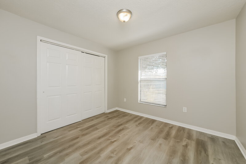 1,695/Mo, 351 Montgomery Ct Kissimmee, FL 34758 Bedroom View 2