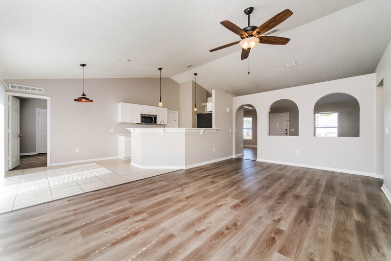 1,850/Mo, 816 Jarnac Dr Kissimmee, FL 34759 Family Room View 2