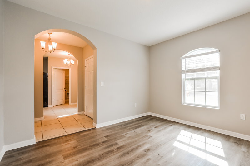 1,795/Mo, 2519 Valhalla Dr Tavares, FL 32778 Dining Room View 2