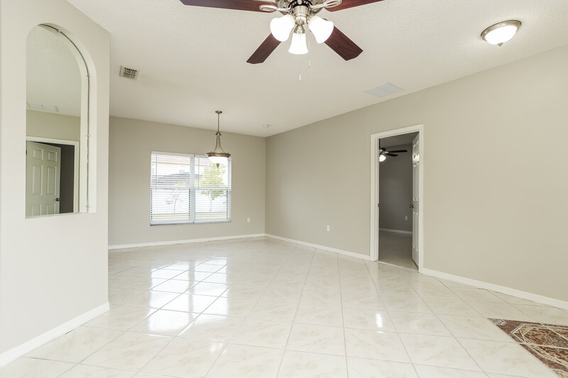 1,795/Mo, 1145 Roan Ct Kissimmee, FL 34759 Living Room View 2