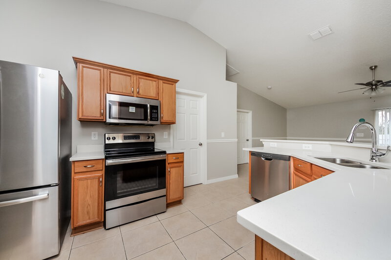 1,810/Mo, 473 Martigues Dr Kissimmee, FL 34759 Misc View 6