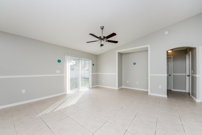 1,810/Mo, 473 Martigues Dr Kissimmee, FL 34759 Misc View 8