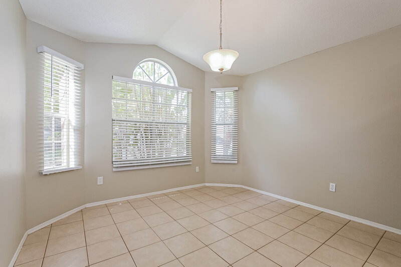 2,140/Mo, 1025 Henson Ct Oviedo, FL 32765 Breakfast Nook View
