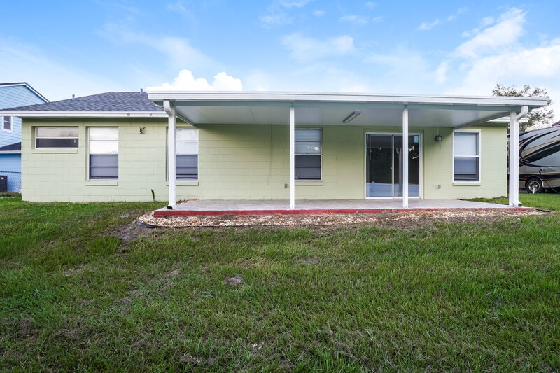 2,275/Mo, 2622 Dixie Ln Kissimmee, FL 34744 Rear View