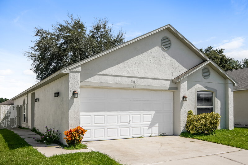 2,075/Mo, 7661 Harbor Bend Cir Orlando, FL 32822 Front View