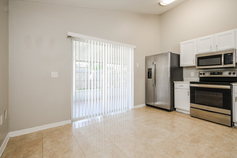 2,075/Mo, 7661 Harbor Bend Cir Orlando, FL 32822 Dining Room View