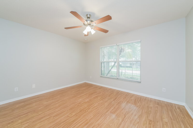 0/Mo, 1923 Southern Oak Loop Minneola, FL 34715 Bedroom View
