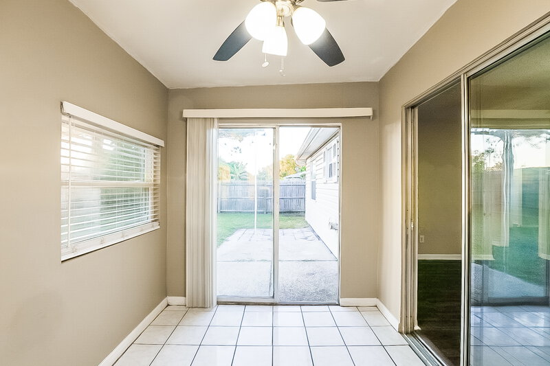1,595/Mo, 718 Del Prado Dr Kissimmee, FL 34758 Sun Room View