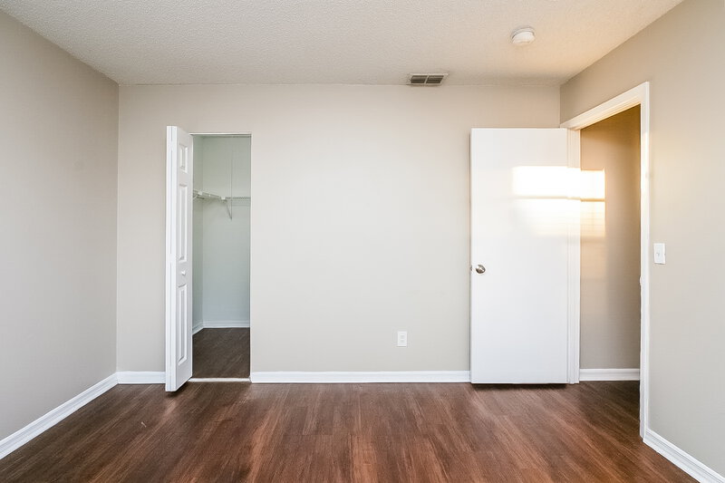 1,595/Mo, 718 Del Prado Dr Kissimmee, FL 34758 Bedroom View 3