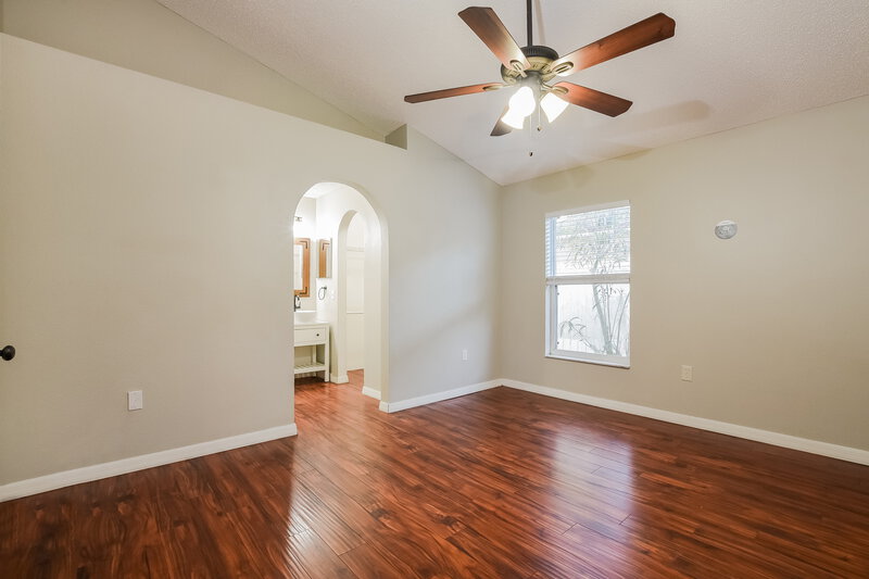 2,005/Mo, 153 Gleason Cv Sanford, FL 32773 Main Bedroom View