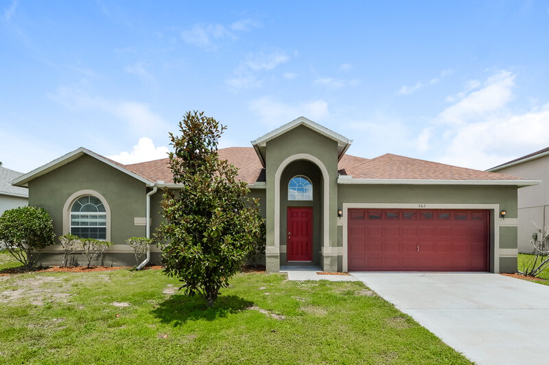 2,110/Mo, 562 Bristol Cir Kissimmee, FL 34758 External View