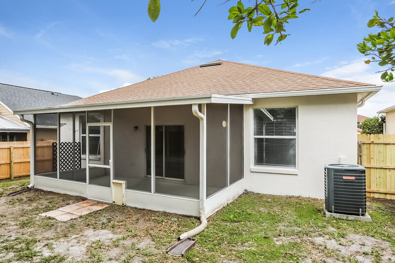2,265/Mo, 2012 Swift Rd Oviedo, FL 32766 Rear View 2