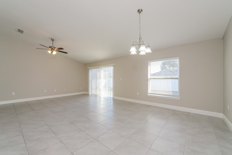 2,110/Mo, 8 Bradford Court Kissimmee, FL 34758 Dining Room View