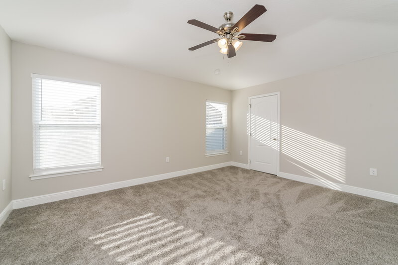 2,110/Mo, 8 Bradford Court Kissimmee, FL 34758 Main Bedroom View 2