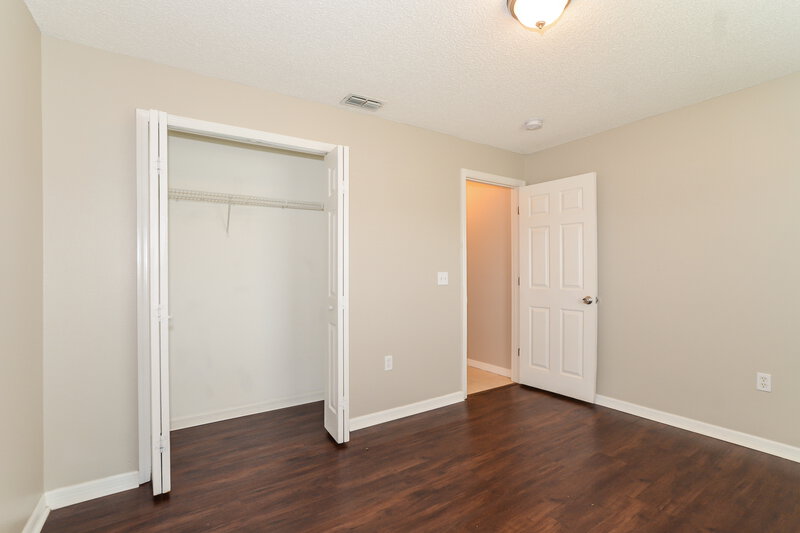1,675/Mo, 64 Bolton Ct Kissimmee, FL 34758 Bedroom View 2