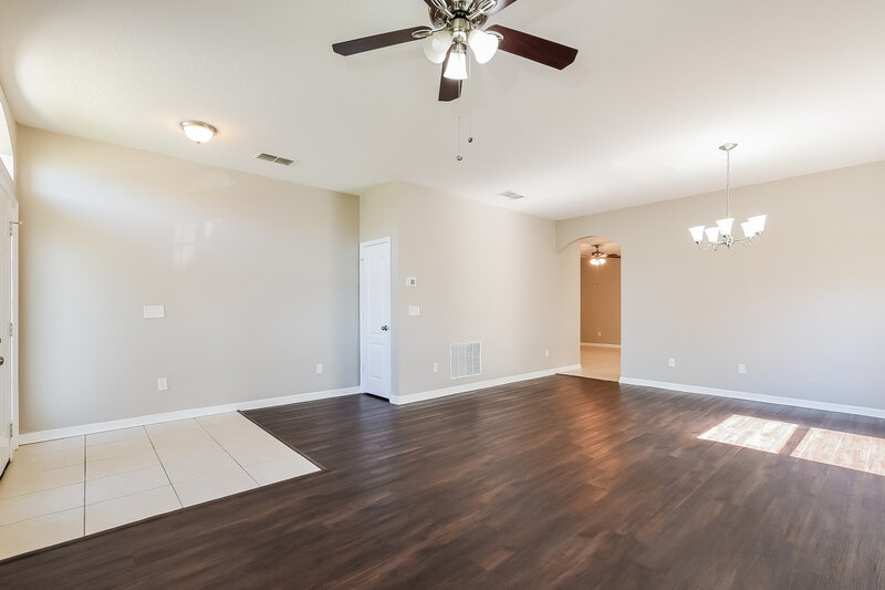 2,190/Mo, 336 Marathon Ln Sanford, FL 32771 Living Room View 3