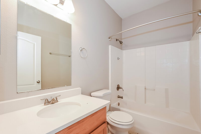 2,190/Mo, 336 Marathon Ln Sanford, FL 32771 Bathroom View