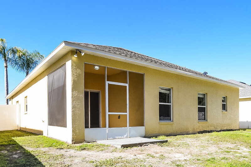 2,190/Mo, 336 Marathon Ln Sanford, FL 32771 Rear View