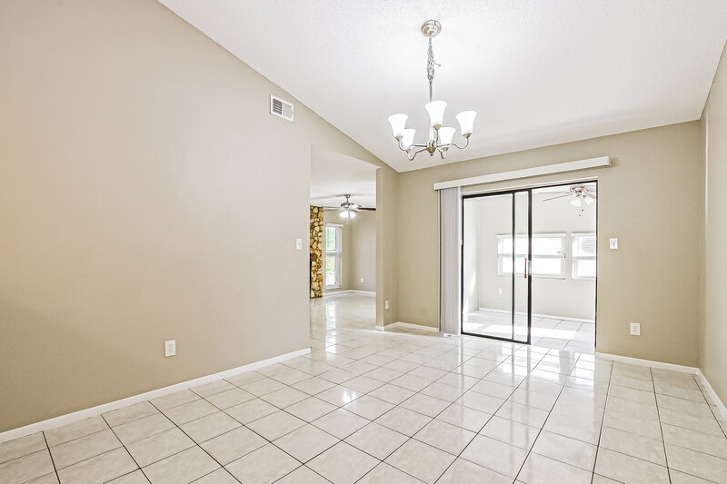 1,995/Mo, 1348 Andes Dr Winter Springs, FL 32708 Dining Room View