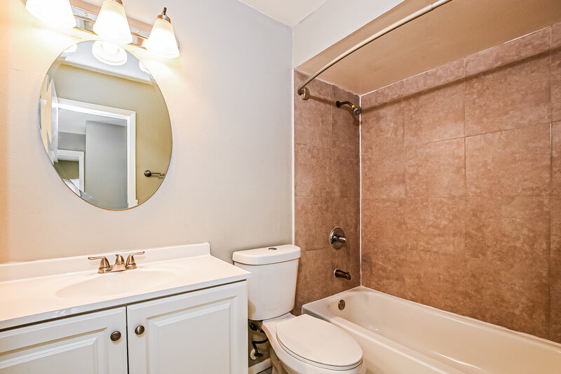 1,995/Mo, 1348 Andes Dr Winter Springs, FL 32708 Bathroom View