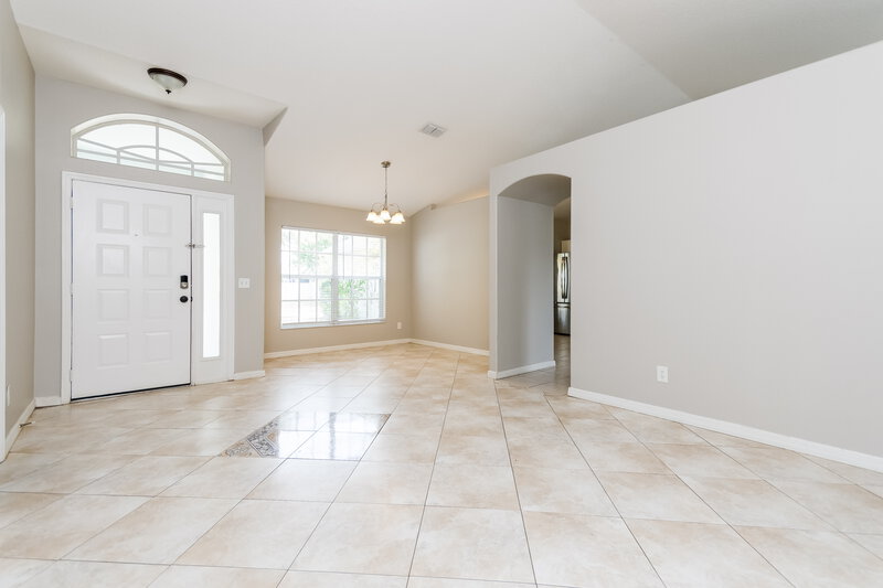 2,095/Mo, 2607 Settlers Trail Saint Cloud, FL 34772 Living Room View 2