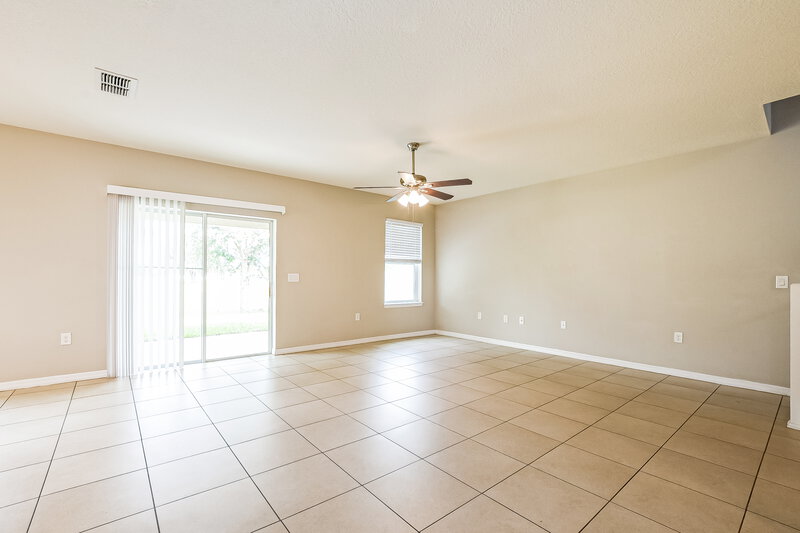 2,335/Mo, 3171 Turret Dr Kissimmee, FL 34743 Living Room View