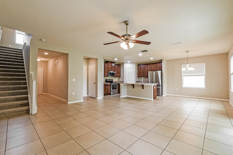 2,335/Mo, 3171 Turret Dr Kissimmee, FL 34743 Living Room View 2